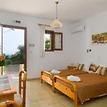 Buena Vista 3* Lourdata (Kefalonia)