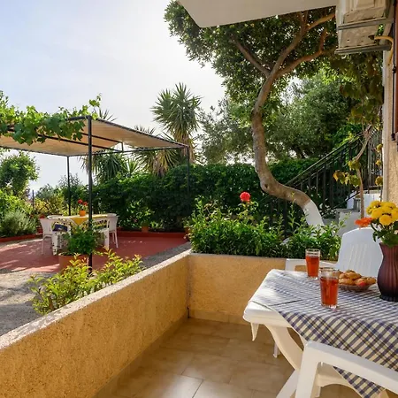 Apartahotel Buena Vista Lourdata (Kefalonia)