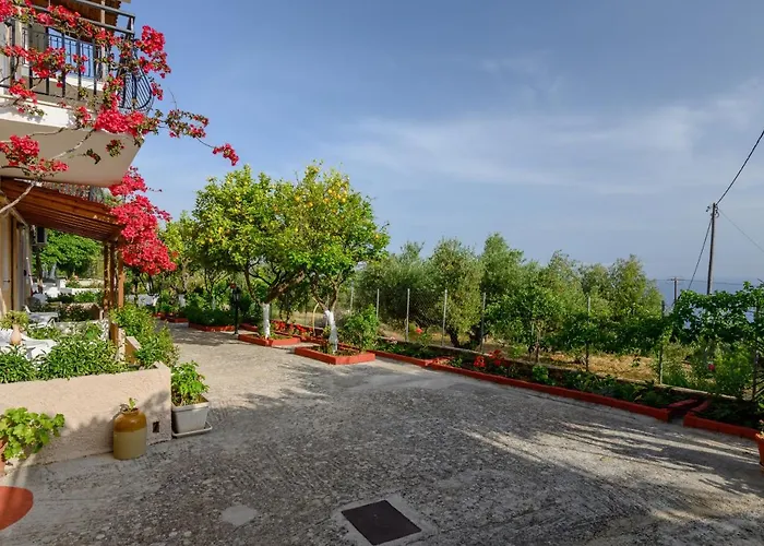 Апарт-отель Buena Vista Лурдата