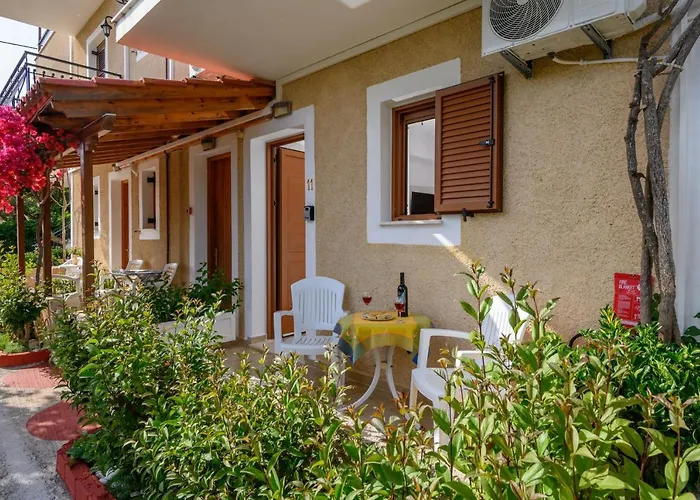 Aparthotel Buena Vista Lourdata (Kefalonia)